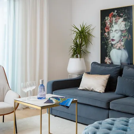 New Luxury With Sea View And Private Heated Pool, 50m From The