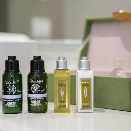 New Luxury With Sea View And Private Heated Pool, 50m From The Lejlighed