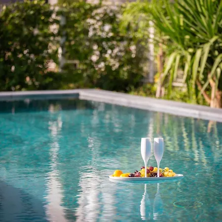 公寓 New Luxury With Sea View And Private Heated Pool, 50m From The *