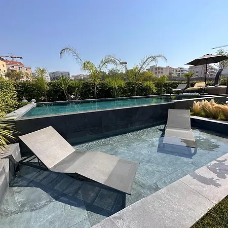 公寓 New Luxury With Sea View And Private Heated Pool, 50m From The 斯普利特