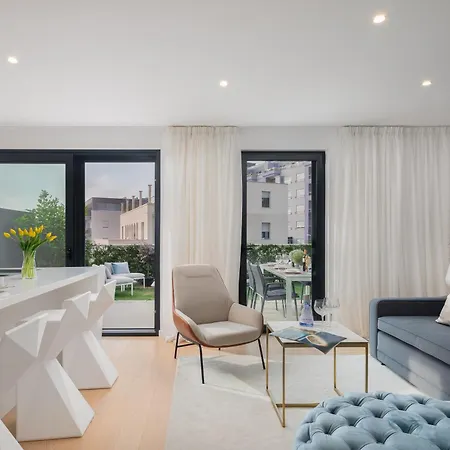 New Luxury With Sea View And Private Heated Pool, 50m From The