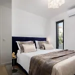 New Luxury With Sea View And Private Heated Pool, 50m From The