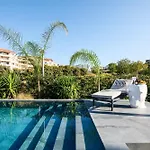 Apartamento New Luxury With Sea View And Private Heated Pool, 50m From The Split
