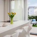New Luxury With Sea View And Private Heated Pool, 50m From The *