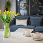 Apartamento New Luxury With Sea View And Private Heated Pool, 50m From The Split