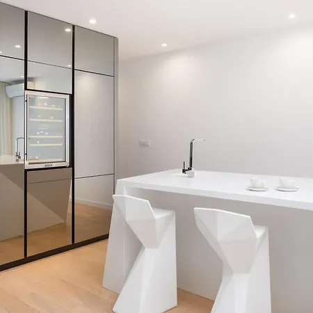 New Luxury With Sea View And Private Heated Pool, 50m From The * 스플리트